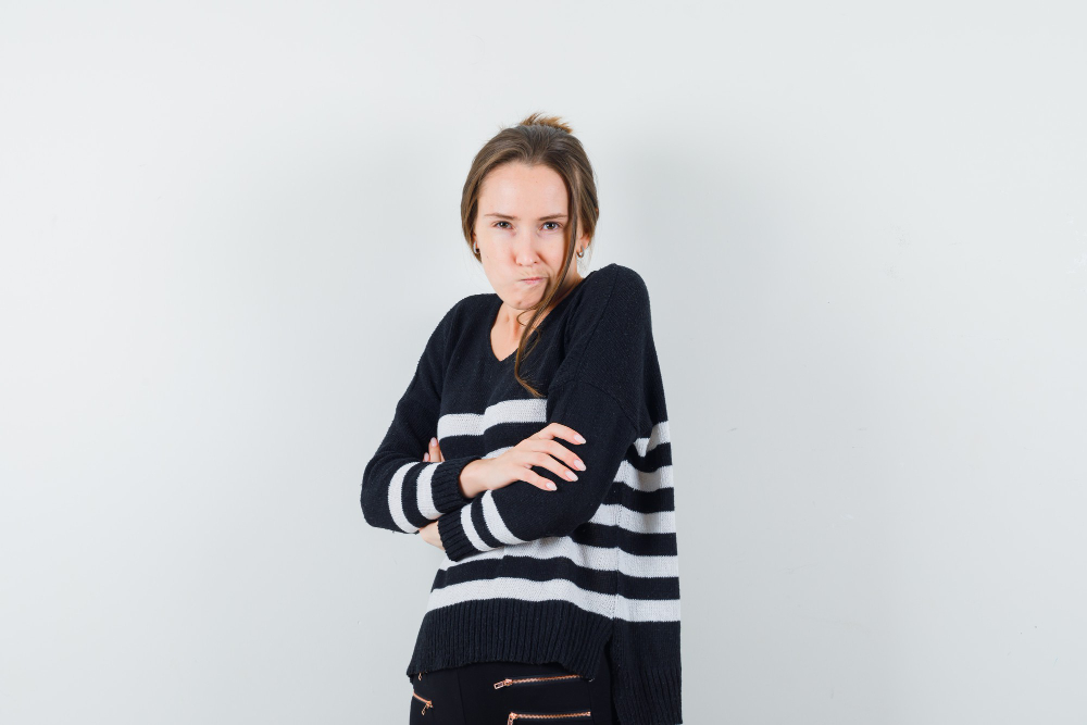 Skausmas dešiniajame šone po šonkauliais – ar tai kepenų signalas?